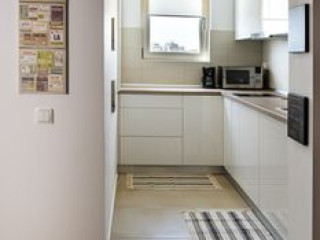 STUDIO R REDBED SELF-CATERING APARTMENTS