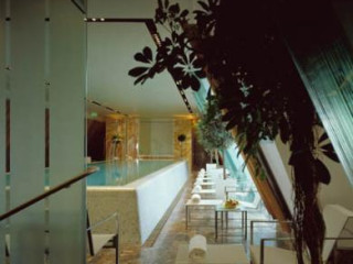 FOUR SEASONS GRESHAM PALACE