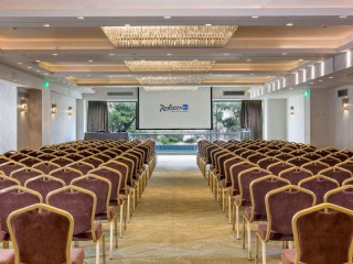 Radisson Blu Park Hotel, Athens