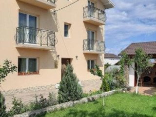 Roman Costinesti camere de inchiriat