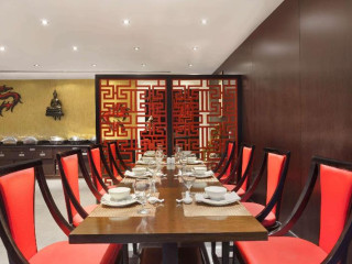 Howard Johnson by Wyndham Bur Dubai