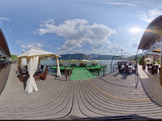 Club Vila Bran - Casuta Scufitei Rosii