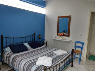 SEAFARERS SUITE
