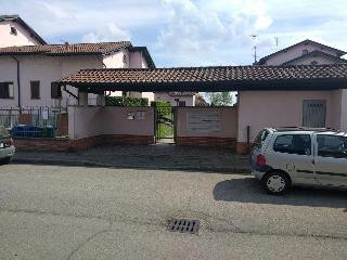 B B LA CASA DI MIELE (32 KM FROM MILAN)