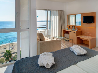 CM Playa Del Moro
