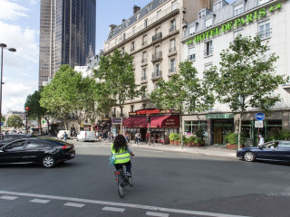 DE PARIS MONTPARNASSE