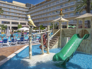 GHT Oasis Park & Spa