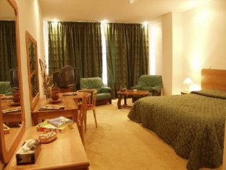 Queen Vera (fostul Palm Beach)