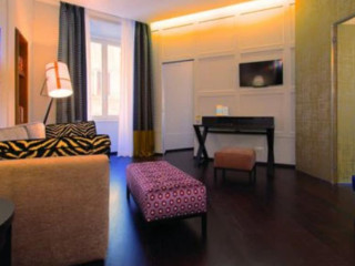 Stendhal Luxury Suites
