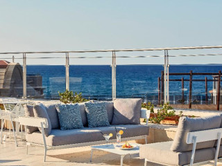 Atlantica Caldera Palace