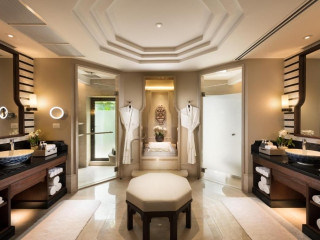 Anantara Phuket Layan Resort