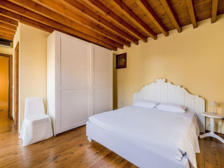 AVALON BOUTIQUE SUITES HOTEL