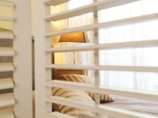 STUDIO SPLENDID FIVE STARS HOLIDAY HOUSE