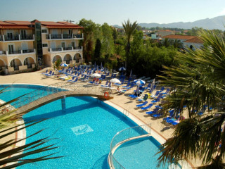 MAJESTIC HOTEL amp; SPA