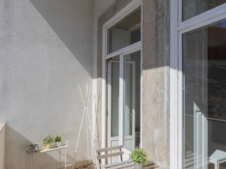 LIIIVING IN PORTO - SILVER LIGHT APARTMENT