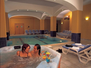 TITANIC DELUXE BELEK