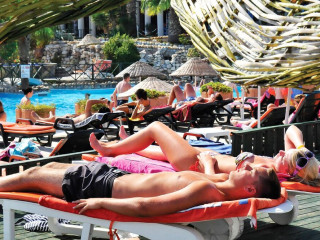 PHOENIX SUN HOTEL