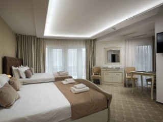 CARPENTIERE ARENA-HOTEL