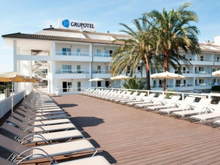 Grupotel Alcudia Suite Hotel