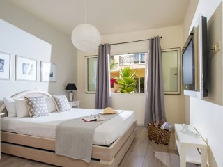 Danaides Apartaments