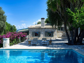 Ioli Villa Sivota - Beachfront Luxury Residence