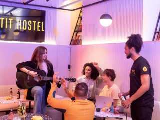 PETIT HOSTEL PALACIO REAL