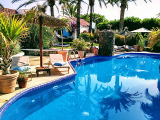 BIRDCAGE GAY RESORT ADULT ONLY