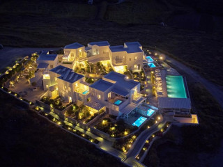 Milos Breeze Boutique