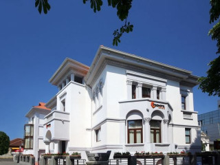 Vigo Hotel