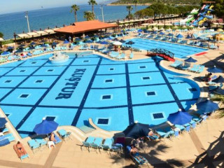 Kustur Club Holiday Village