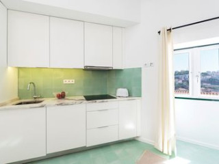 ARCO APARTMENTS