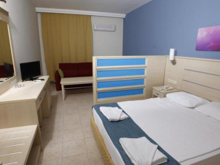 Aska Bayview Resort