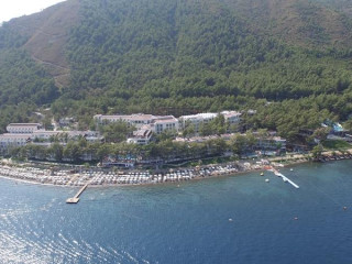 ORKA LOTUS BEACH