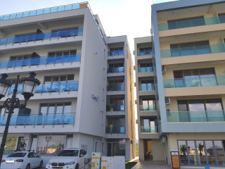 WAVE 1 PROMENADA  APARTMENTS.