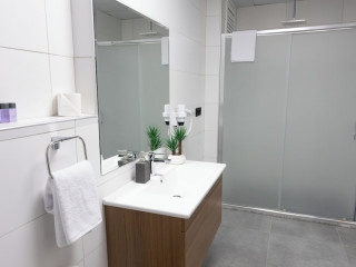 RESTWAY HOTEL