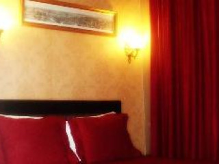 LE SAFRAN SUITE