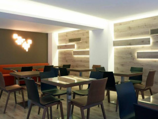 Amazon Hotel Athens