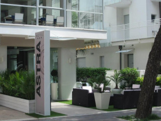HOTEL ASTRA