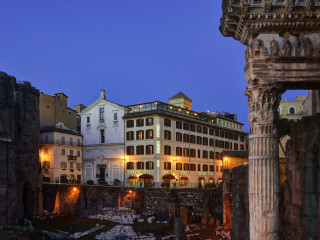 Hotel Forum