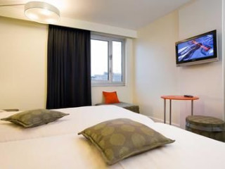 IBIS STYLES PARIS GARE DE L#039;EST CHÂTEAU LANDON