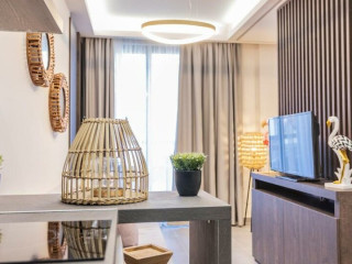 Fantastico 1 - Studio with Terrace