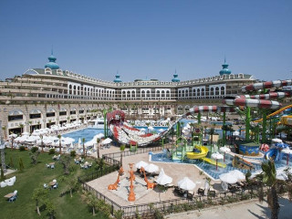 CRYSTAL SUNSET LUXURY RESORT  SPA