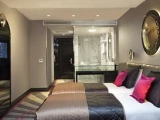 SURA DESIGN HOTEL AND SUITES - BOUTIQUE CLASS
