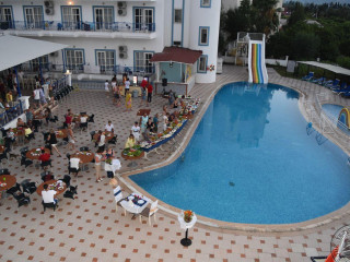 ARES BLUE HOTEL