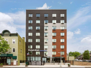 Days Inn by Wyndham Staten Island