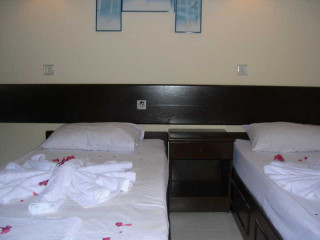 OZUKARA 1 APART
