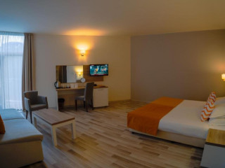 PARK HOTEL ODESOS