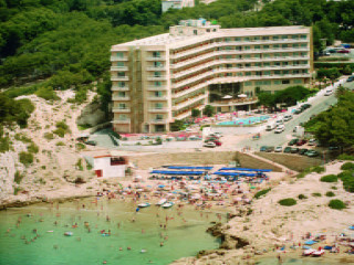 HOTEL CALA FONT