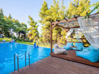 Avatel Eco Lodge Halkidiki