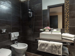 Catone District Hotel